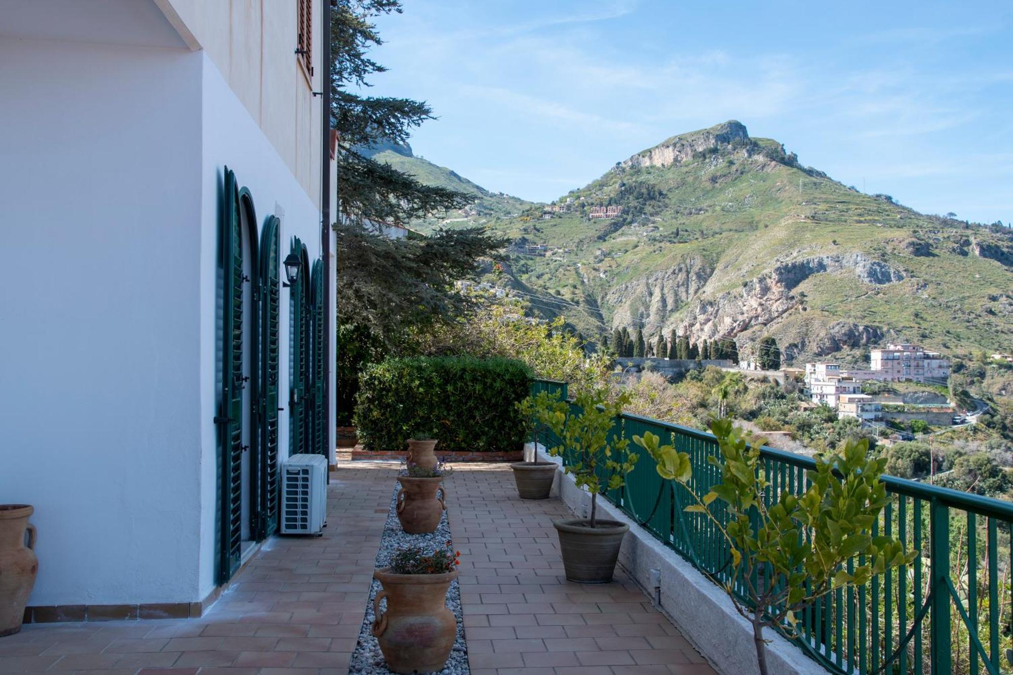 Taormina Holiday Apartment Buitenkant foto